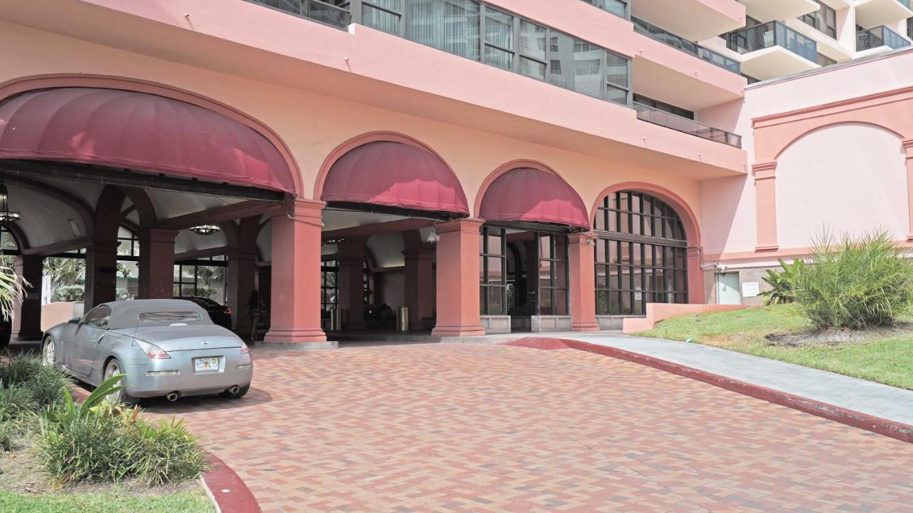 Deluxe Apartments By South Florida Vacations ไมอามีบีช ภายนอก รูปภาพ
