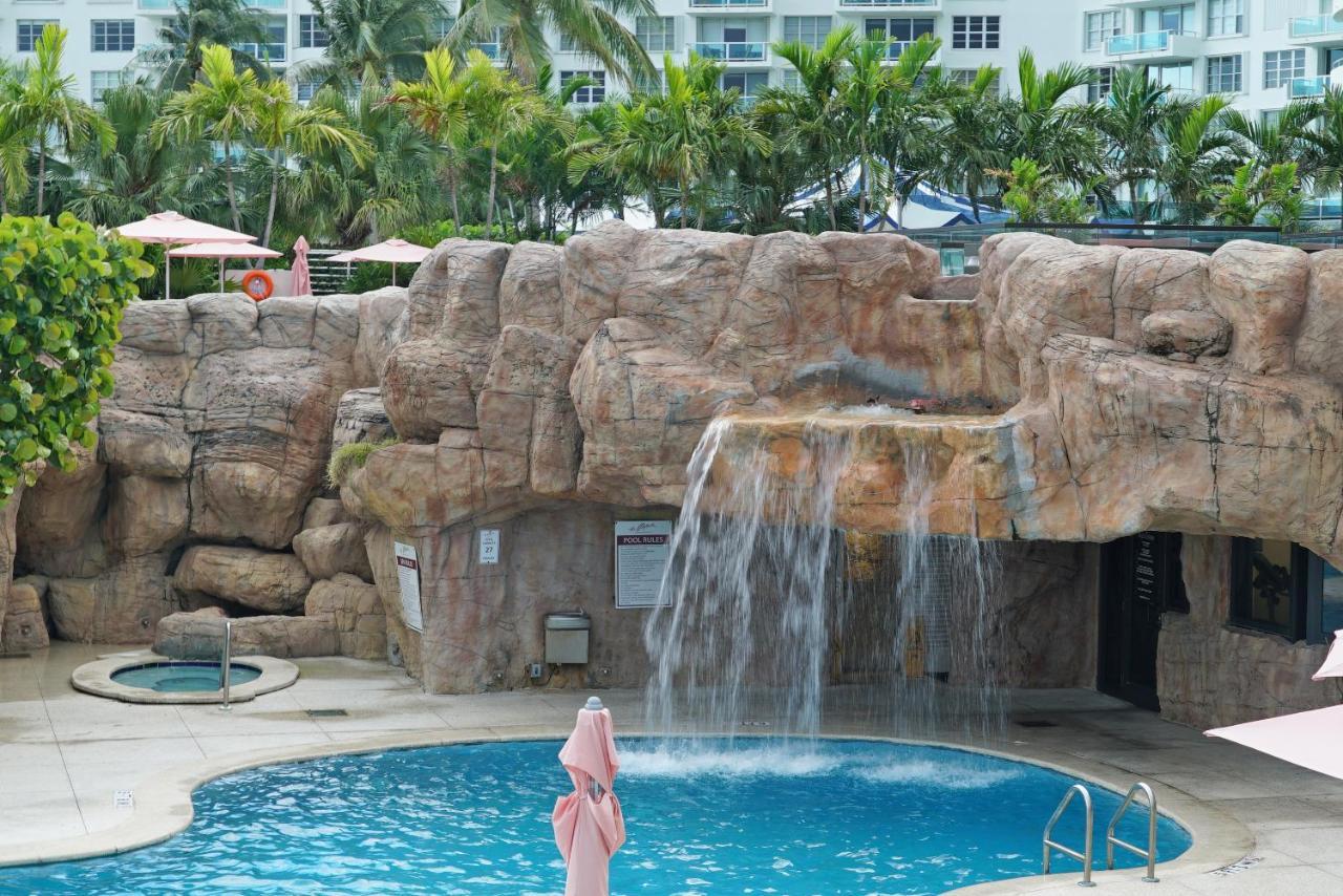 Deluxe Apartments By South Florida Vacations ไมอามีบีช ภายนอก รูปภาพ