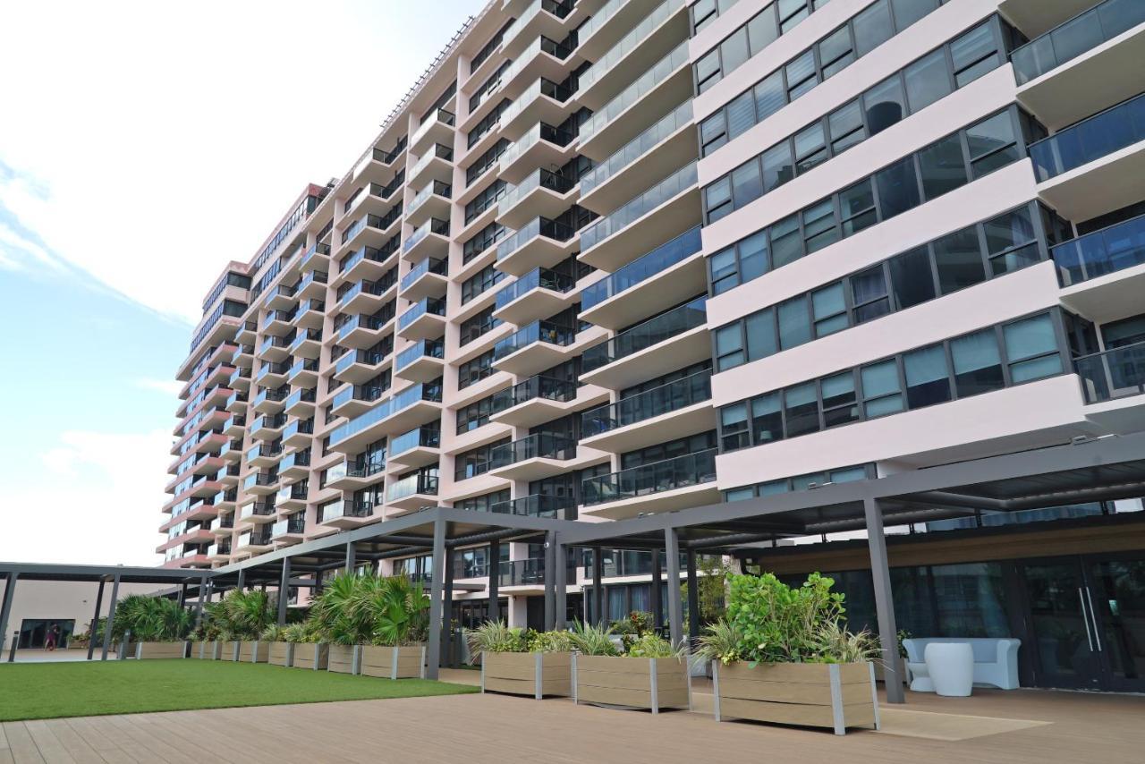 Deluxe Apartments By South Florida Vacations ไมอามีบีช ภายนอก รูปภาพ